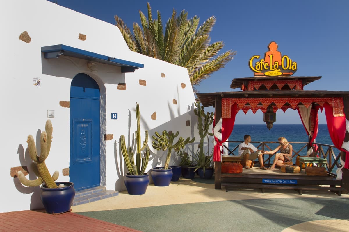 Café la Ola, Lanzarote - Canary Islands Tourism/Alex Bramwell/Lex Thoonen