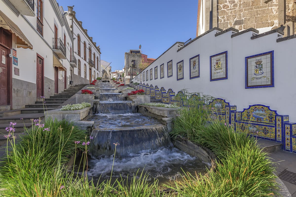 Cascading water fountain in Firgas – Turismo de Gran Canaria/Ramón Otero Fernández