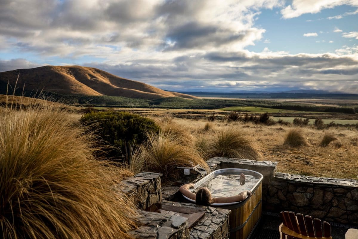 Five Billion Star Hotel, Mackenzie Country, Canterbury - Tourism New Zealand/Miles Holden