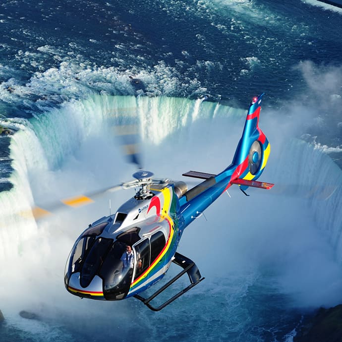 Niagara helicopter tour – Destination Ontario/Mike Reyno Niagara helicopter tour – Destination Ontario/Mike Reyno