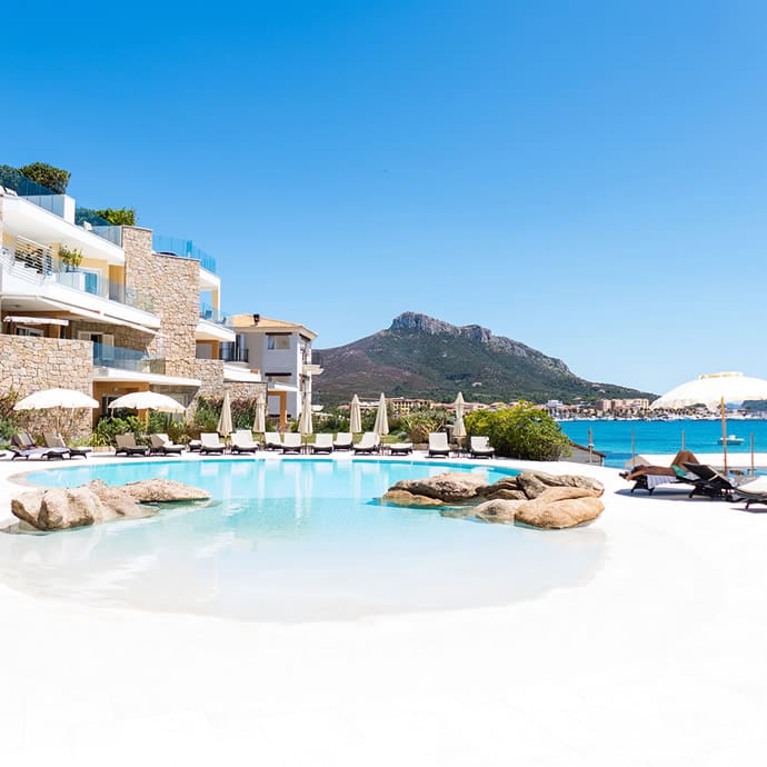 Gabbiano Azzurro Hotel & Suites, Sardinia