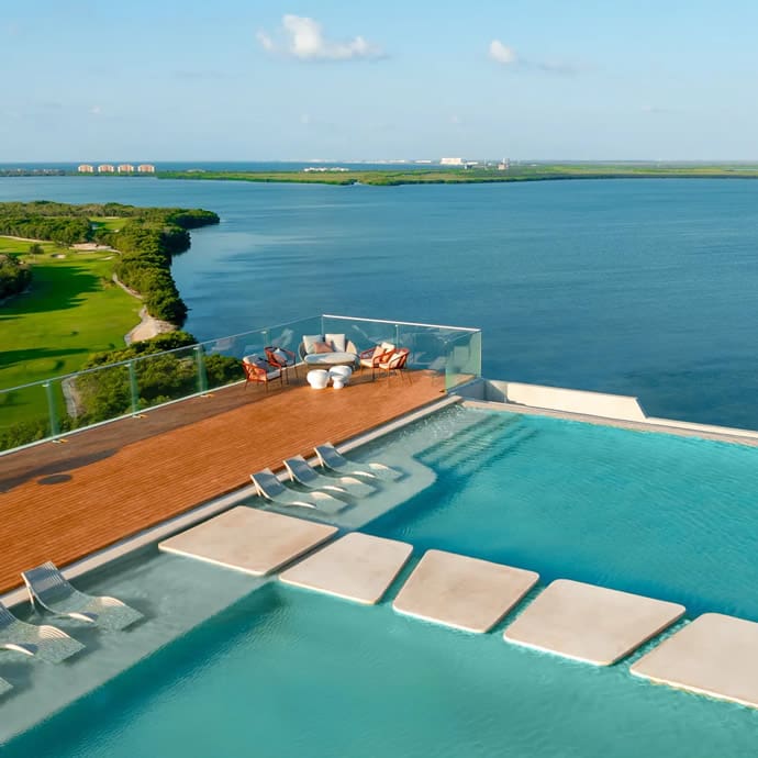 Hyatt Vivid rooftop infinity pool Hyatt Vivid rooftop infinity pool