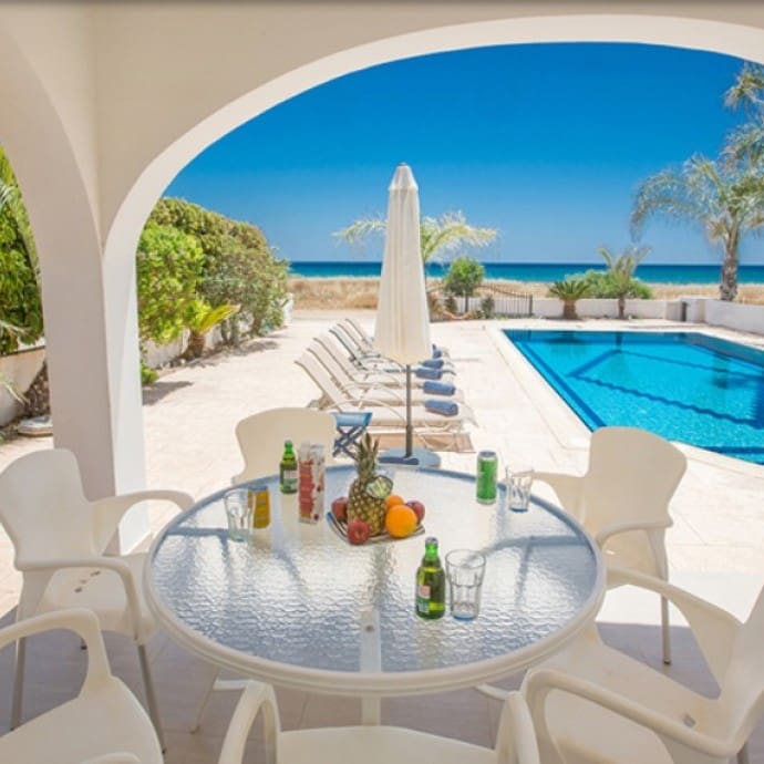 Dreams Tulum ocean front pools